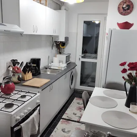 Cri'a Apartament